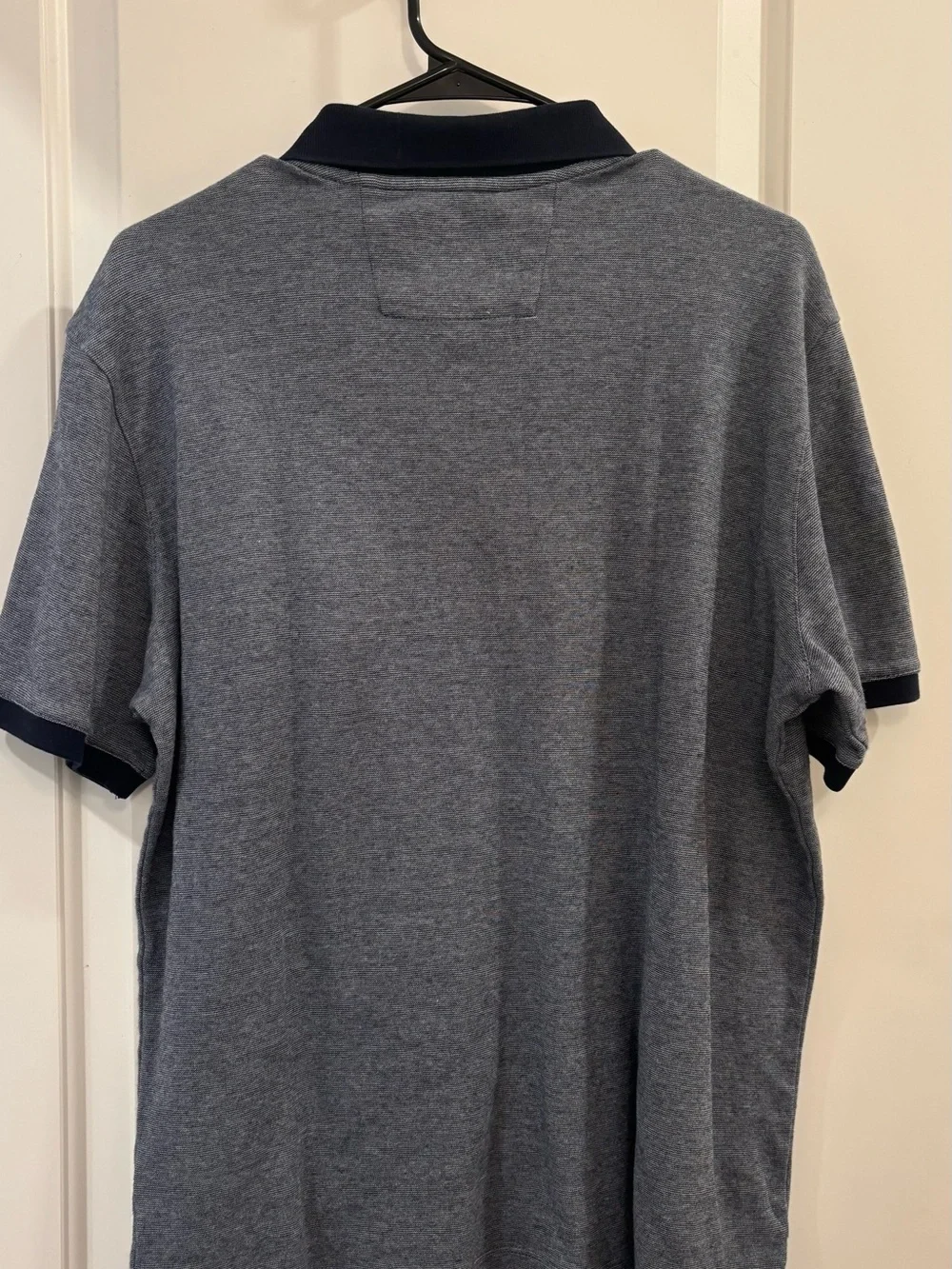 Banana Republic Men's Blue Polo Shirt with Contrast Trim